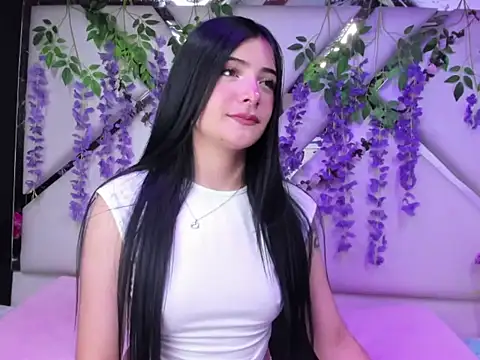 Snapshot of liinzy_rouse69 chatting on December 16, 2025, 2:44 pm liinzy rouse69 online show from December 16, 2025, 2:44 pm