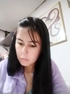 Snapshot of DORISHH chatting on December 15, 2025, 4:17 am DORISHH online show from December 15, 2025, 4:17 am