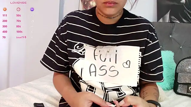 Snapshot of Slut_Dirty_Nastyy chatting on December 14, 2025, 4:12 pm Slut Dirty Nastyy online show from December 14, 2025, 4:12 pm