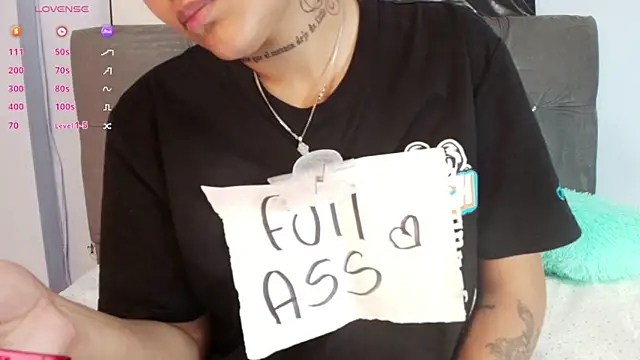 Snapshot of Slut_Dirty_Nastyy chatting on December 16, 2025, 6:02 pm Slut Dirty Nastyy online show from December 16, 2025, 6:02 pm