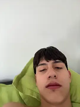 Snapshot of Lander_Cruz chatting on May 1, 2026, 3:27 pm Lander Cruz online show from May 1, 2026, 3:27 pm