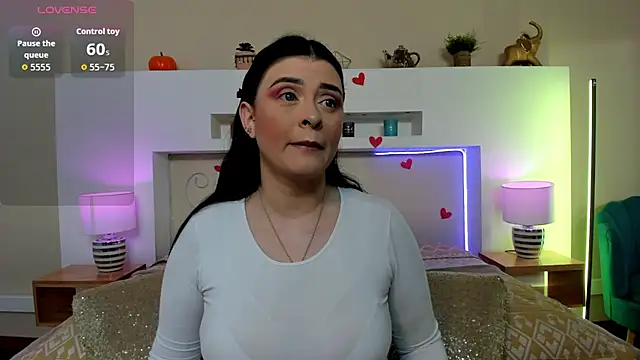 AnikaRomanoff  online show from March 12, 2026, 11:16 am