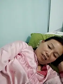 Lili-123k online show from December 20, 2025, 12:07 am