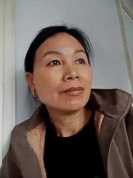 Lili-123k online show from February 6, 2026, 2:16 am