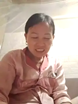 Lili-123k online show from May 15, 2026, 1:29 pm