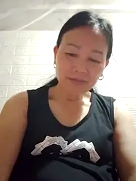 Lili-123k online show from May 18, 2026, 4:51 am