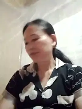 Lili-123k online show from May 20, 2026, 5:46 am