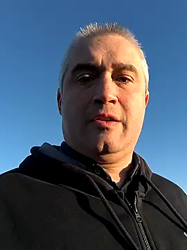 Snapshot of Olomoucak1982 chatting on April 7, 2026, 4:51 pm Olomoucak1982 online show from April 7, 2026, 4:51 pm