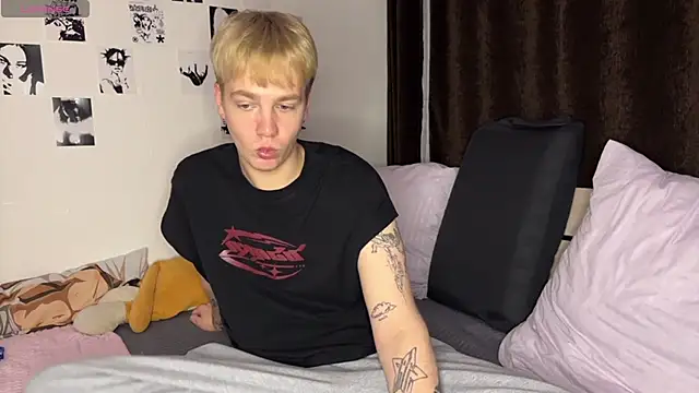 Snapshot of olivertasty2 chatting on December 4, 2025, 6:16 pm olivertasty2 online show from December 4, 2025, 6:16 pm