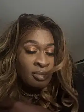 PreddiParis00 online show from March 11, 2026, 9:37 am