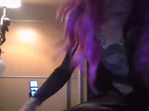Snapshot of scotbhoyscott chatting on June 3, 2026, 5:10 am scotbhoyscott online show from June 3, 2026, 5:10 am