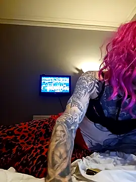Snapshot of scotbhoyscott chatting on July 10, 2026, 12:04 am scotbhoyscott online show from July 10, 2026, 12:04 am