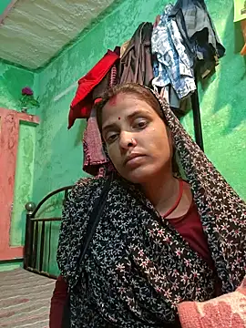 Hotgirl AN online show from December 3, 2025, 3:10 pm