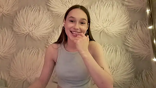 Snapshot of Harlybaby_2007 chatting on December 3, 2025, 2:26 pm Harlybaby 2007 online show from December 3, 2025, 2:26 pm