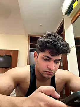 Snapshot of Anshtease chatting on December 5, 2025, 6:37 pm Anshtease online show from December 5, 2025, 6:37 pm