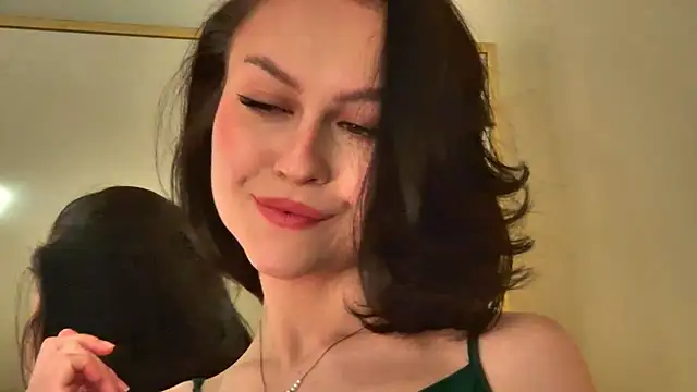 MonicaMercer online show from February 12, 2026, 7:14 am