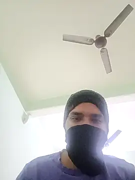 Snapshot of samsexjuice chatting on December 15, 2025, 8:46 pm samsexjuice online show from December 15, 2025, 8:46 pm