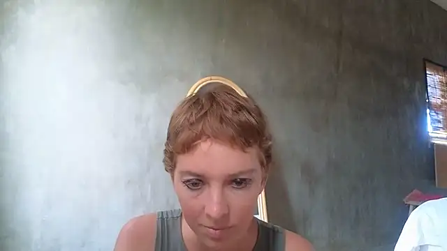 Ida-Rose online show from December 3, 2025, 5:15 am