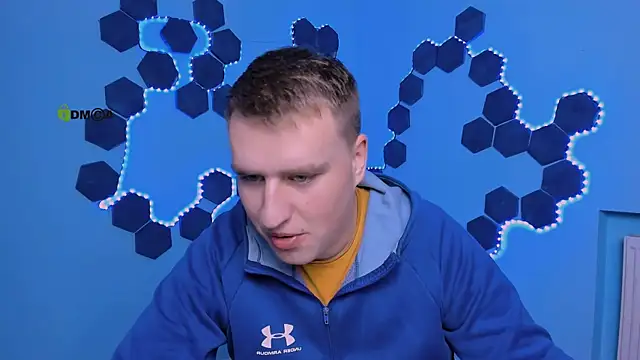 Snapshot of derek_hawk_ chatting on December 18, 2025, 12:44 pm derek hawk online show from December 18, 2025, 12:44 pm