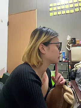 abella1116 online show from January 9, 2026, 3:48 pm