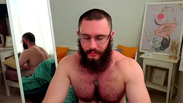 Snapshot of Ant_Power chatting on May 18, 2026, 3:35 am Ant Power online show from May 18, 2026, 3:35 am