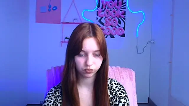 Snapshot of Lilu_May chatting on December 5, 2025, 7:10 pm Lilu May online show from December 5, 2025, 7:10 pm