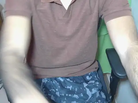 Snapshot of Michal_Fransis chatting on March 27, 2026, 5:02 am Michal Fransis online show from March 27, 2026, 5:02 am