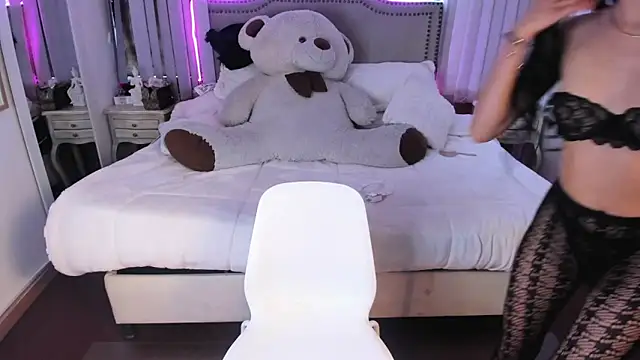 lya  brown online show from March 3, 2026, 12:22 pm