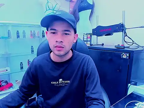 Snapshot of SweeXioji chatting on January 5, 2026, 5:27 pm SweeXioji online show from January 5, 2026, 5:27 pm