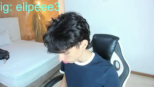 Snapshot of CONNOR_STONNE_ chatting on February 24, 2026, 7:23 pm CONNOR STONNE online show from February 24, 2026, 7:23 pm