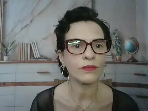 Luna-Hot0802 online show from December 18, 2025, 12:22 pm