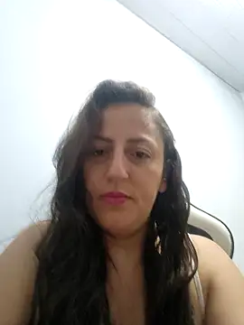 Snapshot of Jeh_charmosa chatting on December 17, 2025, 9:48 am Jeh charmosa online show from December 17, 2025, 9:48 am