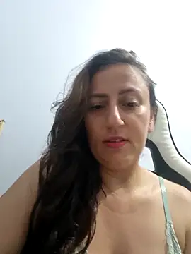 Snapshot of Jeh_charmosa chatting on December 18, 2025, 12:49 am Jeh charmosa online show from December 18, 2025, 12:49 am