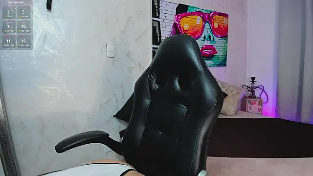 mialiore online show from February 16, 2026, 12:34 pm