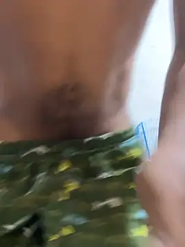 maxI dick33 online show from February 20, 2026, 10:43 pm