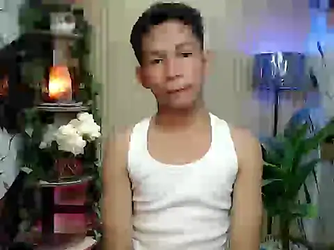 Snapshot of TheBoyAboveYou chatting on December 3, 2025, 5:00 pm TheBoyAboveYou online show from December 3, 2025, 5:00 pm