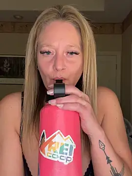 MissyLovelace online show from April 23, 2026, 11:09 am