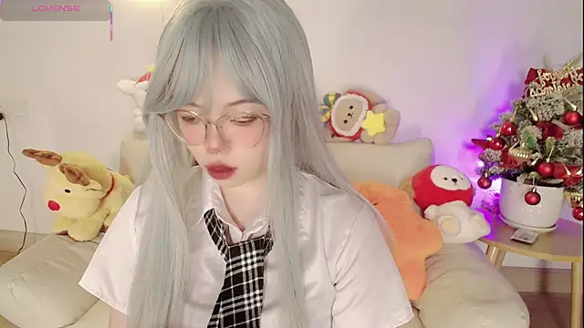 Snapshot of Miyeoonn chatting on December 16, 2025, 1:05 pm Miyeoonn online show from December 16, 2025, 1:05 pm