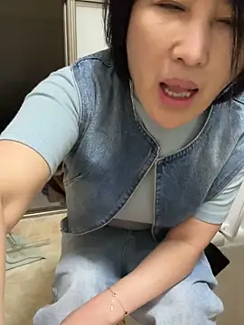 Snapshot of luckybaby666999 chatting on May 5, 2026, 9:12 pm luckybaby666999 online show from May 5, 2026, 9:12 pm