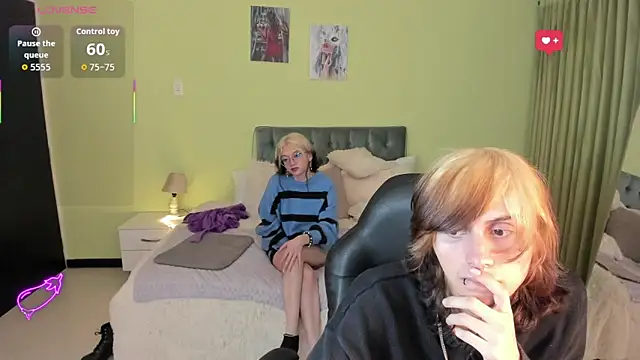 Eros Nyx  online show from January 14, 2026, 4:18 am