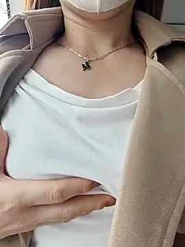 Baby-Linh online show from March 4, 2026, 5:24 am