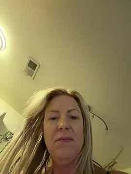 sinfulsara online show from February 20, 2026, 10:16 am