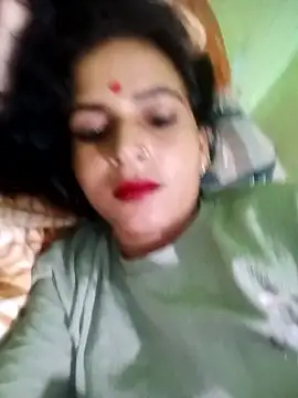 Snapshot of Big_soniya55A chatting on April 28, 2026, 10:09 am Big soniya55A online show from April 28, 2026, 10:09 am