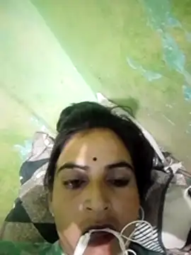 Snapshot of Big_soniya55A chatting on June 22, 2026, 5:32 pm Big soniya55A online show from June 22, 2026, 5:32 pm