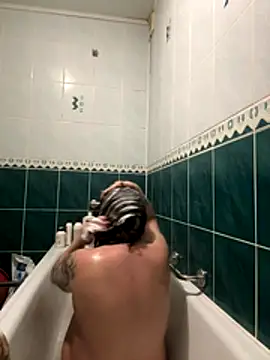 Snapshot of Naughtcherry_sexy chatting on December 15, 2025, 2:43 pm Naughtcherry sexy online show from December 15, 2025, 2:43 pm