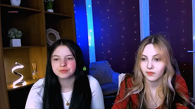 Snapshot of diara_ti chatting on December 15, 2025, 6:06 am diara ti online show from December 15, 2025, 6:06 am