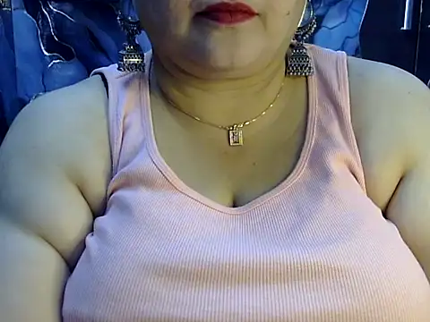 Snapshot of Soniya_Sha chatting on July 27, 2026, 8:10 am Soniya Sha online show from July 27, 2026, 8:10 am