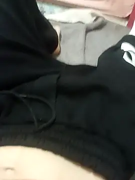 riballll9 online show from February 8, 2026, 5:44 am