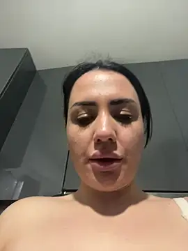 tesaa1212 online show from December 20, 2025, 5:09 pm