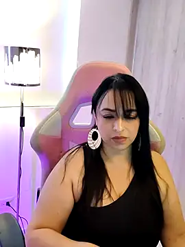 Snapshot of sammy_marin chatting on December 15, 2025, 8:24 pm sammy marin online show from December 15, 2025, 8:24 pm